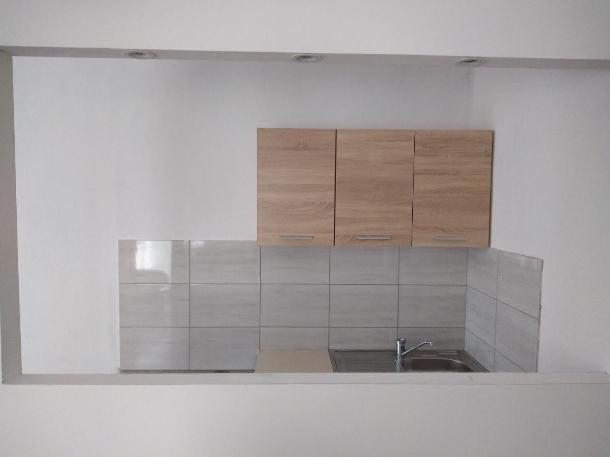 Vila Centar Mb Bed & Breakfast Sjenica Bagian luar foto