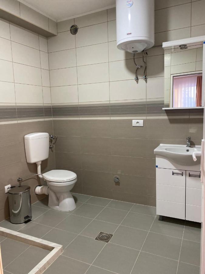 Vila Centar Mb Bed & Breakfast Sjenica Bagian luar foto