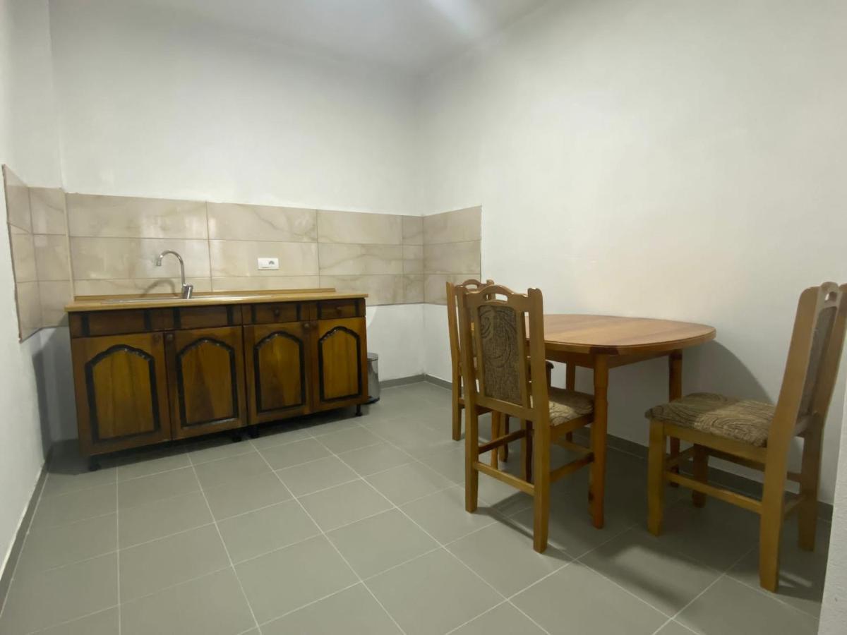 Vila Centar Mb Bed & Breakfast Sjenica Bagian luar foto