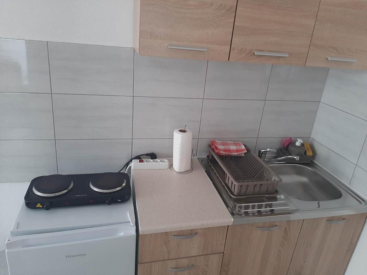 Vila Centar Mb Bed & Breakfast Sjenica Bagian luar foto